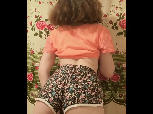 ❤️ Giovane pupa sexy fa uno striptease riprendendo i suoi pantaloncini alla telecamera ❤❌ Pornoal it.villagesexvideos.ru ☑