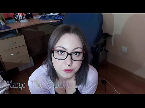 ❤️ Ragazza sexy con gli occhiali succhia il dildo profondamente sulla macchina fotografica ❤❌ Pornoal it.villagesexvideos.ru ☑